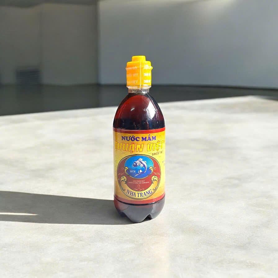 Cá cơm Nha Trang nhãn vàng   10'N 500ml (24 chai/thùng)