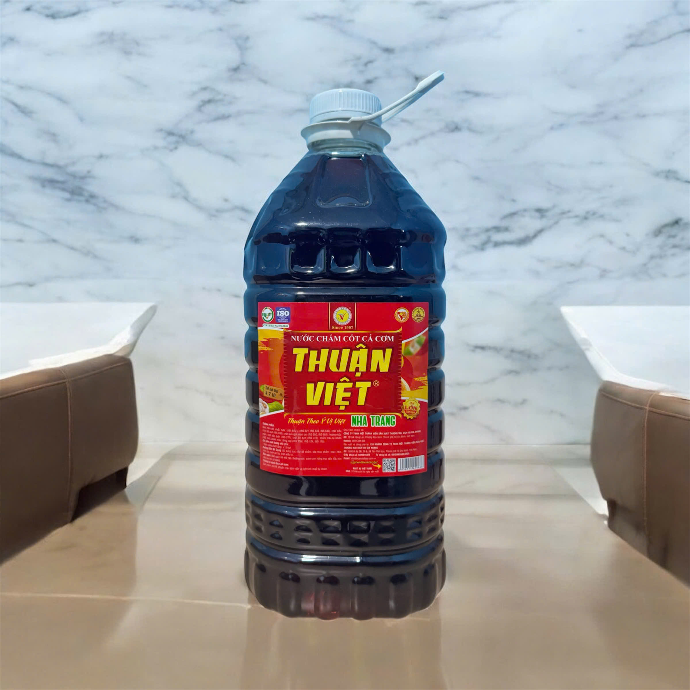 Nước chấm cốt cá cơm Nha Trang 4,7 lít